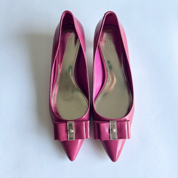 Coach Pink Patent Leather Bow Point Toe Heels size 7.5 - Picture 4 of 12